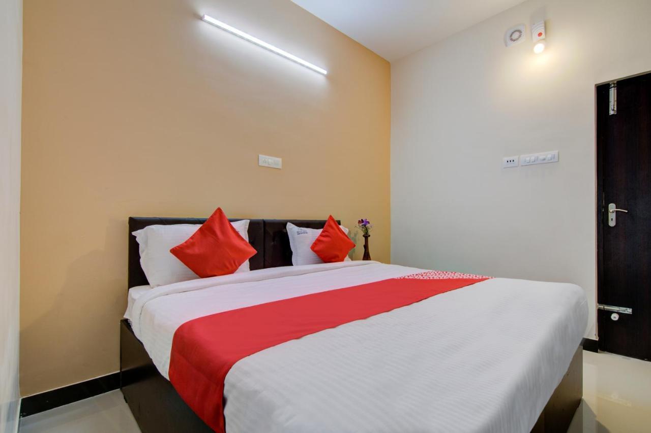 Oyo Flagship 24147 Royal Stay Singanallur ภายนอก รูปภาพ