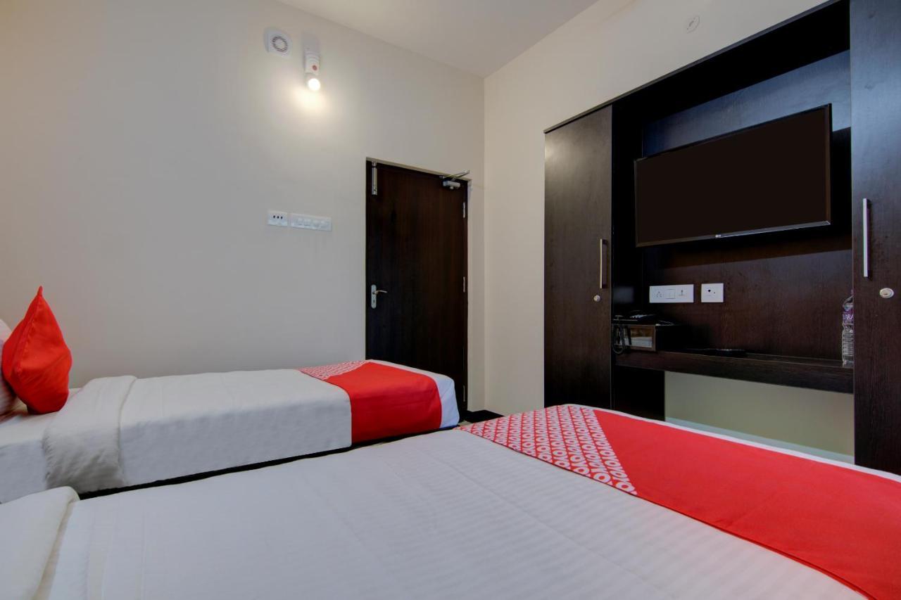 Oyo Flagship 24147 Royal Stay Singanallur ภายนอก รูปภาพ