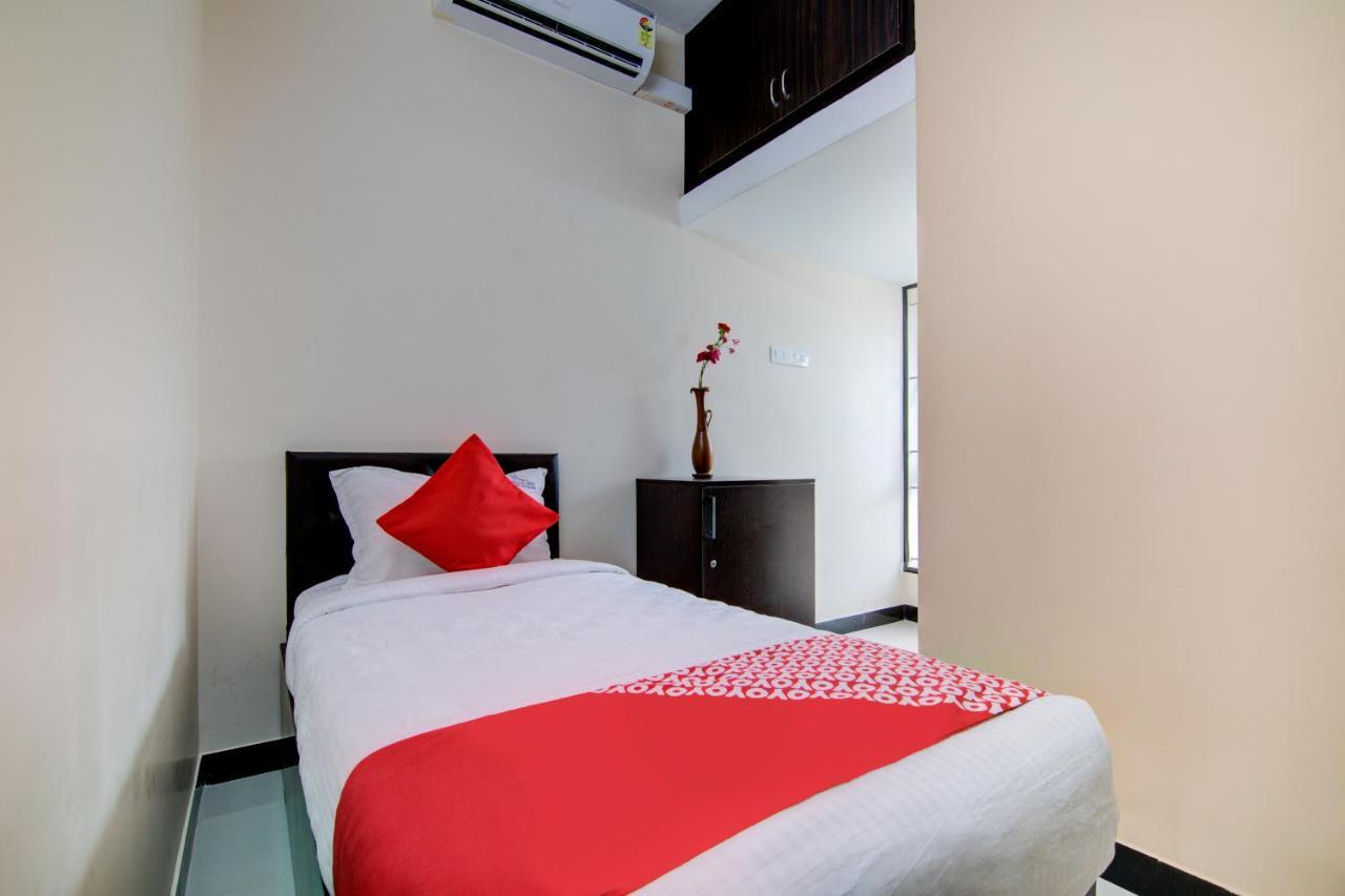 Oyo Flagship 24147 Royal Stay Singanallur ภายนอก รูปภาพ